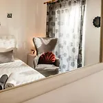 Apartament Corali Sea Breath & Pool