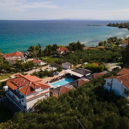 Corali Sea Breath & Pool * Amoudi
