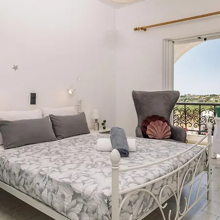 Corali Sea Breath & Pool Apartment Amoudi