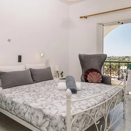 Corali Sea Breath & Pool Apartment Amoudi