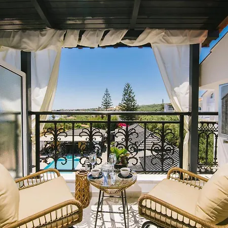 Corali Sea Breath & Pool *