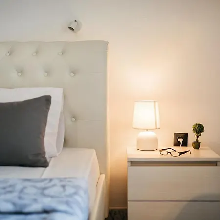Apartment Corali Sea Breath & Pool *