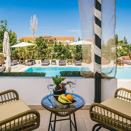 Corali Sea Breath & Pool *