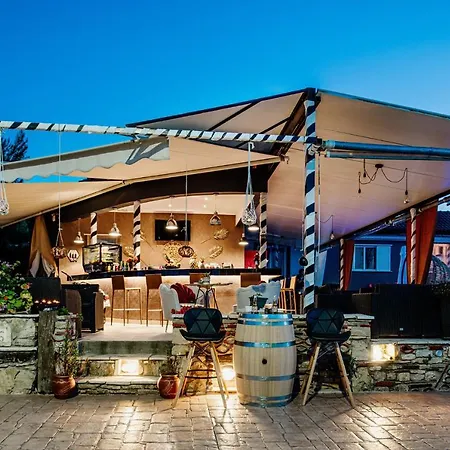 Lägenhet Corali Sea Breath & Pool