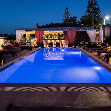 Corali Sea Breath & Pool