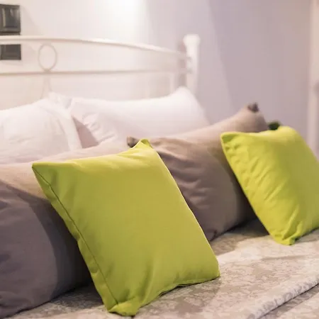 Corali Sea Breath & Pool Apartment Amoudi