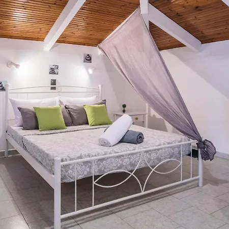 Corali Sea Breath & Pool * Amoudi