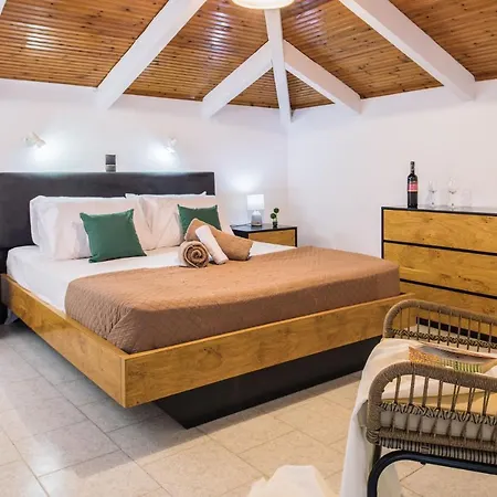Apartment Corali Sea Breath & Pool *