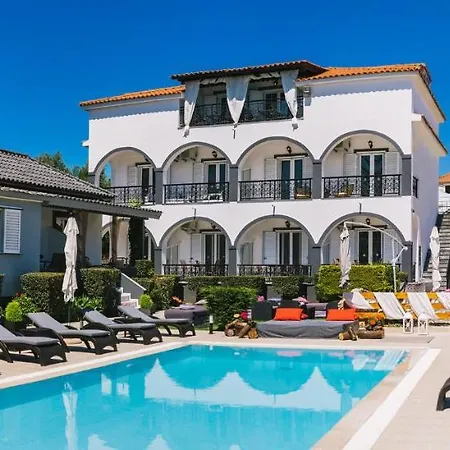 Apartment Corali Sea Breath & Pool Amoudi