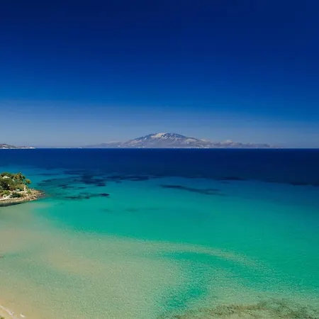 Corali Sea Breath & Pool Amoudi
