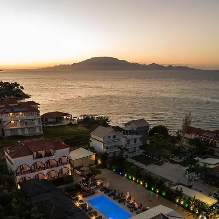 Corali Sea Breath & Pool Lägenhet