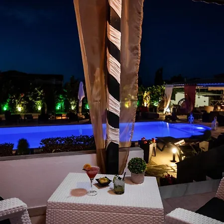 Corali Sea Breath & Pool