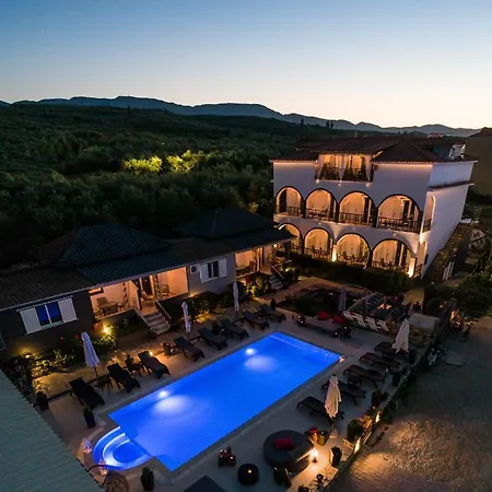 Lägenhet Corali Sea Breath & Pool Amoudi