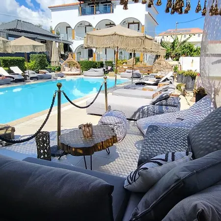 Corali Sea Breath & Pool Lägenhet