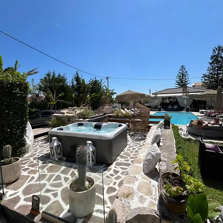 Corali Sea Breath & Pool Lägenhet *