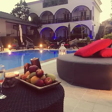 Apartment Corali Sea Breath & Pool Amoudi