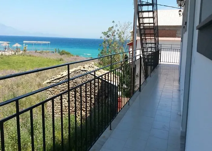 Corali Sea Breath & Pool * אמודי